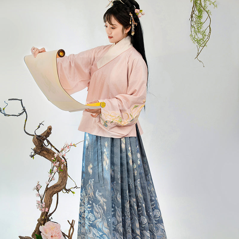 Horse Face Skirt-蝴蝶鲤